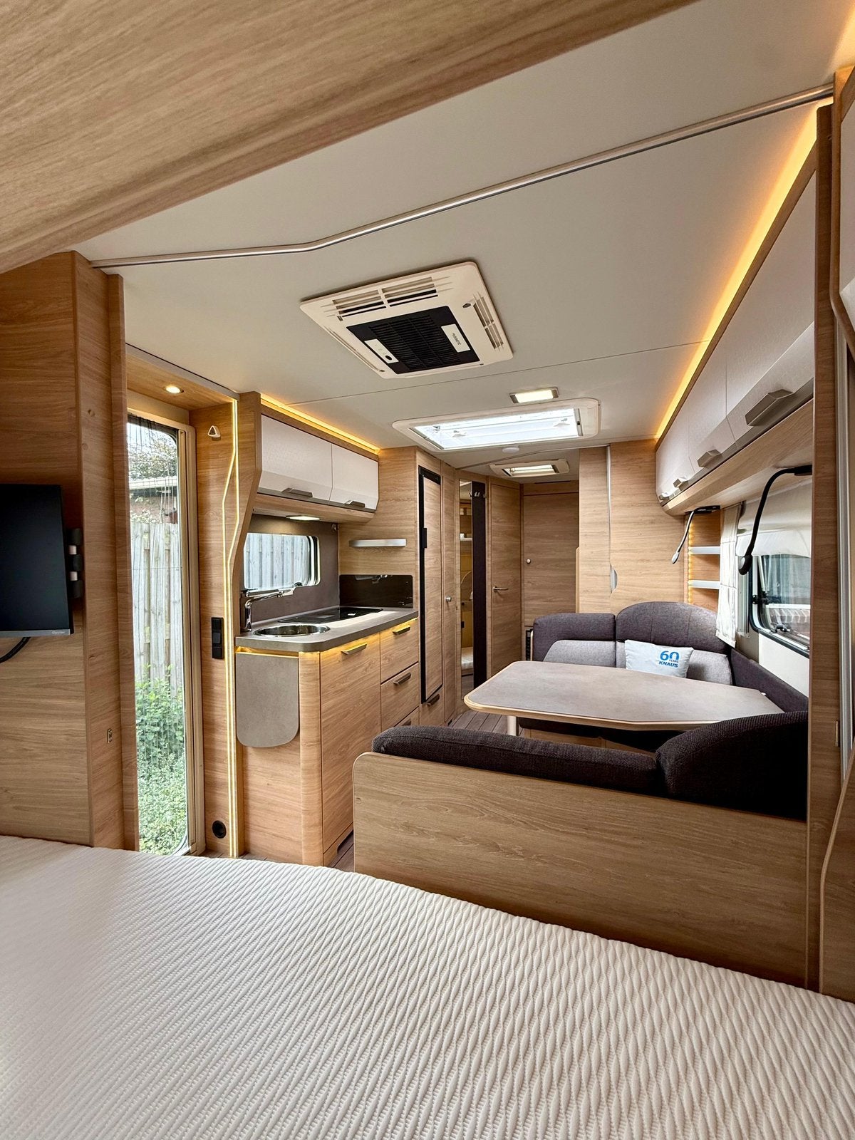 Foto 5 van Knaus Sudwind 580 QS | 3-Pers Stapelbed,Mover,Airco,Voortent