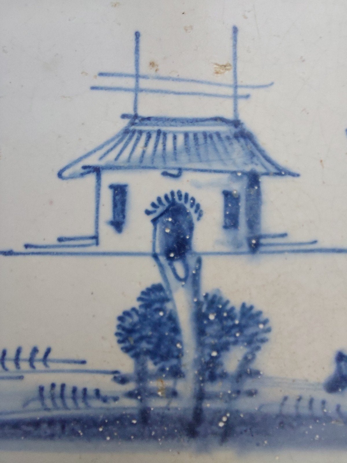Antieke Delfts Blauwe Tegel met Landschap en Huis, Antiek en Kunst, Ophalen of Verzenden
