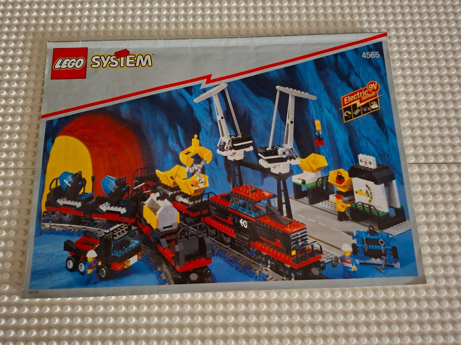 LEGO TREIN 4565 GOEDERENTREN COMPLEET, Ophalen of Verzenden, Zo goed als nieuw, Complete set, Lego