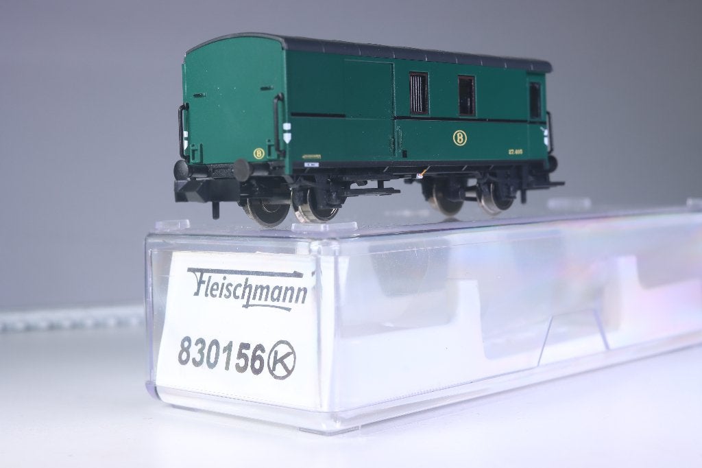 Goederentrein-begeleidingswagon, groen, SNCB, Gelijkstroom, Fleischmann, Ophalen of Verzenden, Nieuw