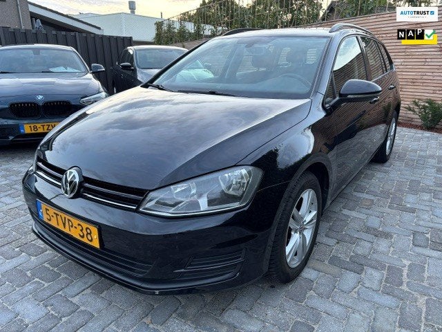 Volkswagen Golf Variant 1.2 TSI Trendline, Auto's, Voorwielaandrijving, Euro 5, Gebruikt, Zwart