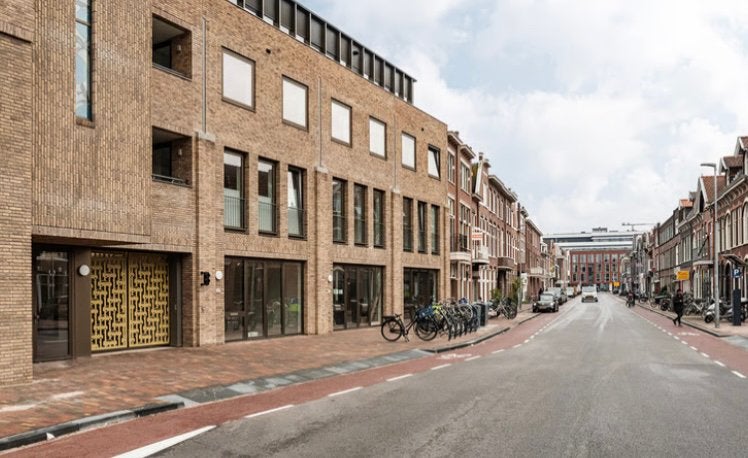 Parkeerplaats in parkeergarage te huur Haarlem Centrum 4Hoek, Huizen en Kamers, Garages en Parkeerplaatsen, Noord-Holland