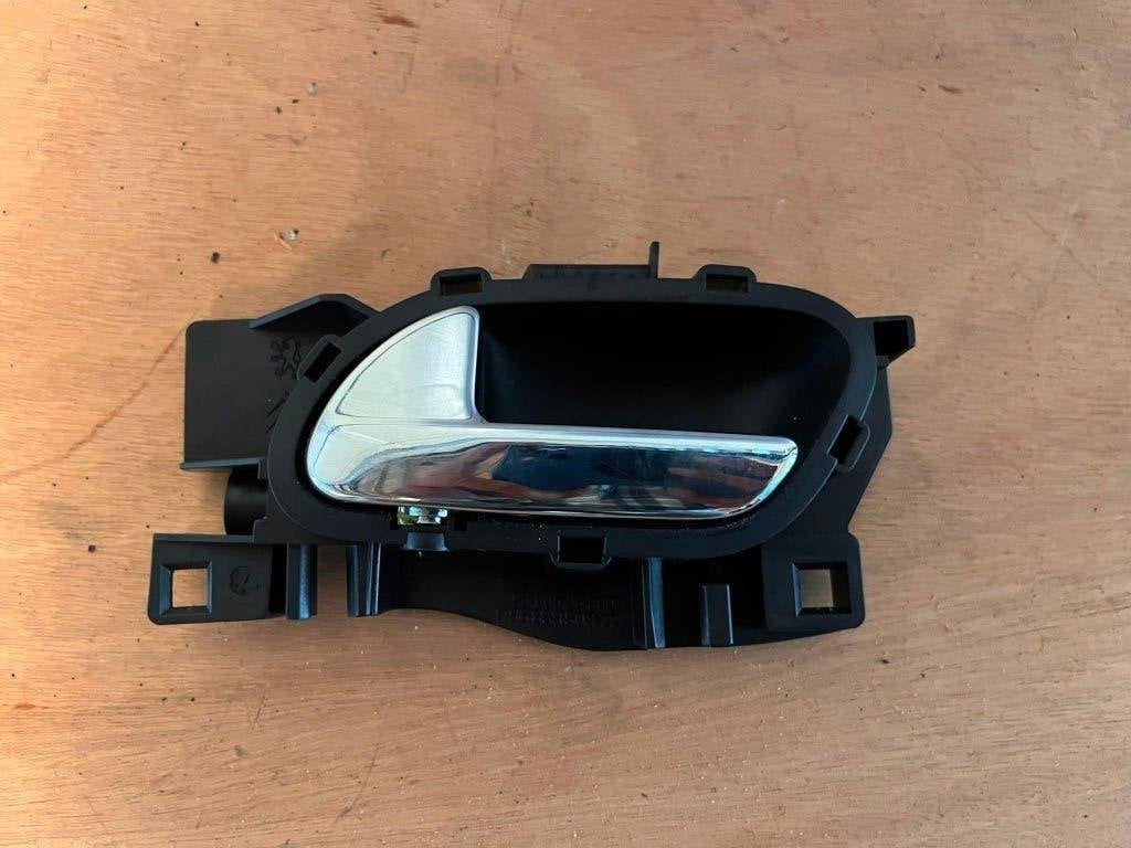 Binnenste Portiergreep Peugeot 308 2011, Ophalen of Verzenden, Gebruikt, Peugeot