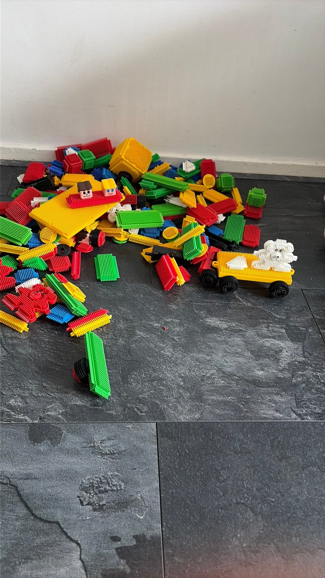 Bouwstenen/Stickle Bricks, Ophalen of Verzenden, Zo goed als nieuw
