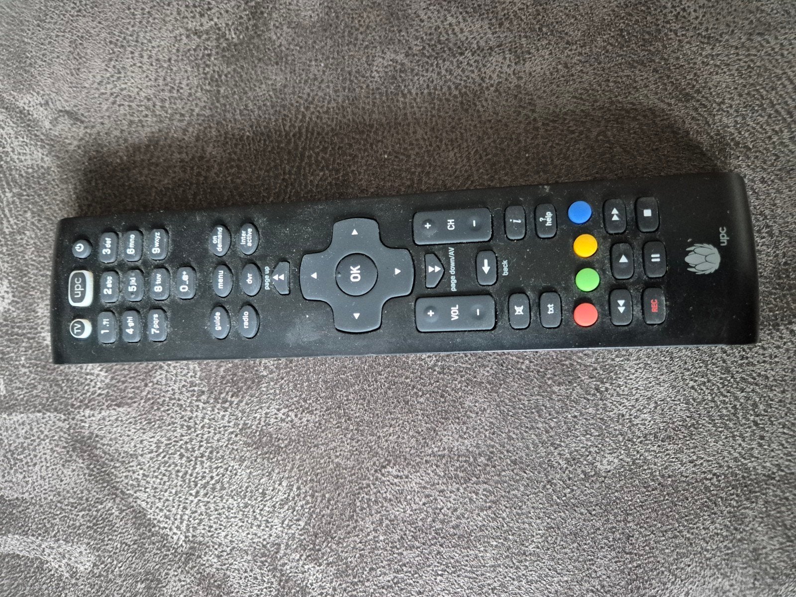Ziggo DCR7111 Media box met afstandsbediening, Ophalen of Verzenden, Zo goed als nieuw, Decoder