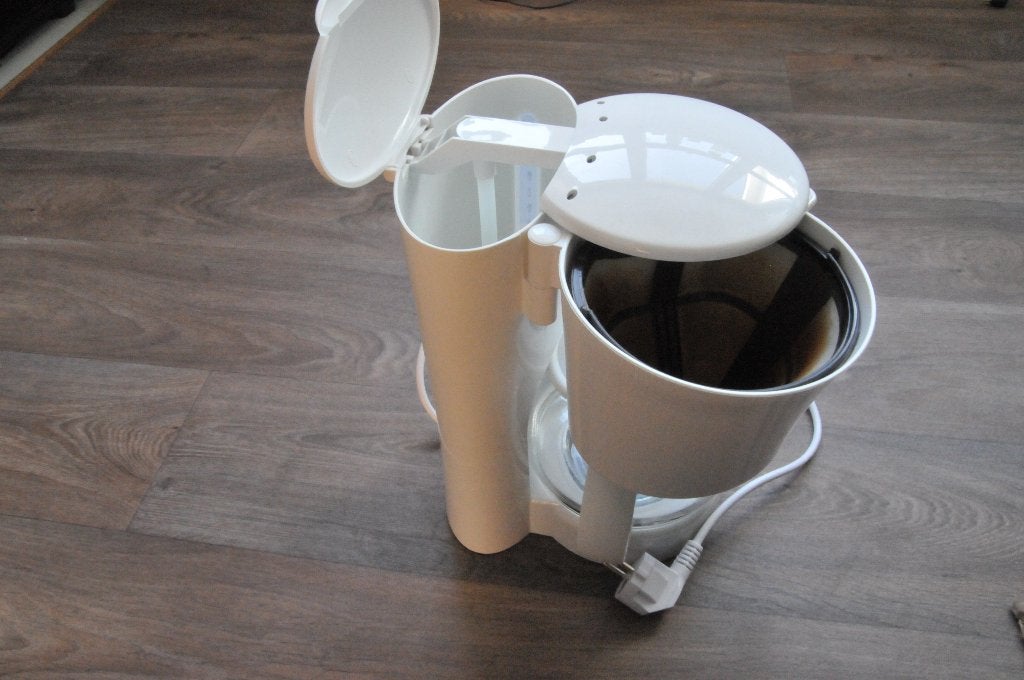 Tomado kofieset apparaat., Koffiemachine, Gemalen koffie, Ophalen of Verzenden, Zo goed als nieuw