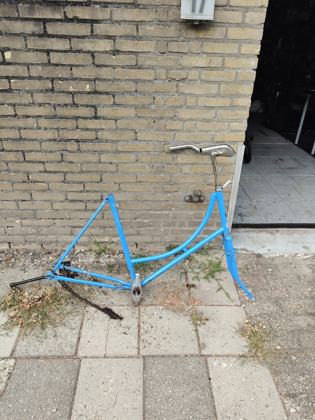 Fietsframe met losse ketting, stuur en standaard, Frame, Gebruikt, Staal, Ophalen of Verzenden