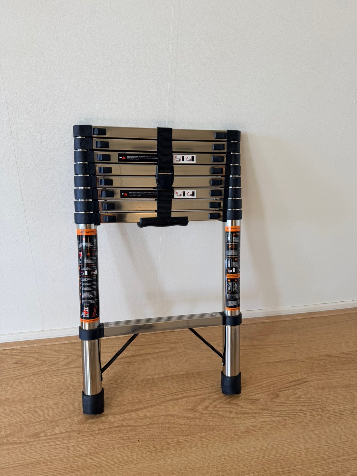 Telescopisch uitschuifbare ladder - 2.6 meter (Nieuw), Ophalen, Nieuw, Ladder, Opvouwbaar of Inschuifbaar