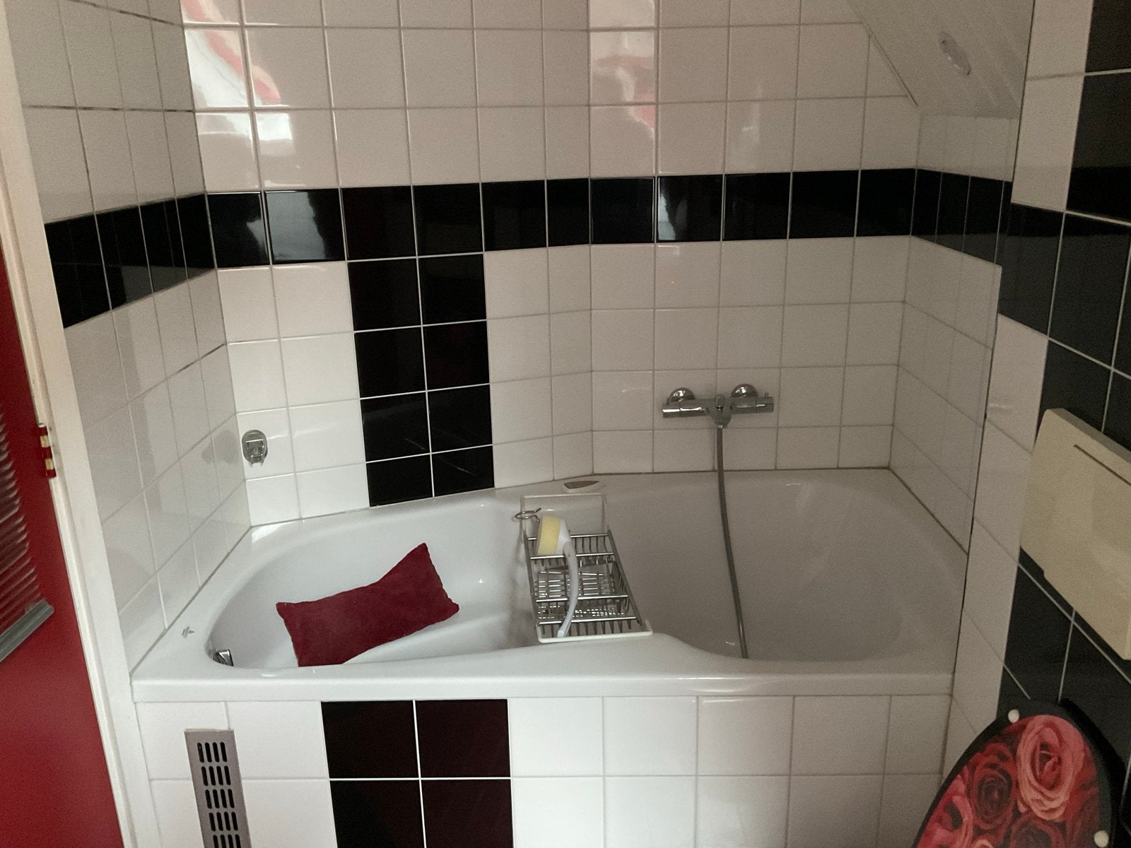 Extra diep ligbad 150x90 cm met bubbelfunctie., Doe-het-zelf en Verbouw, Sanitair, Ophalen, Gebruikt, Bad