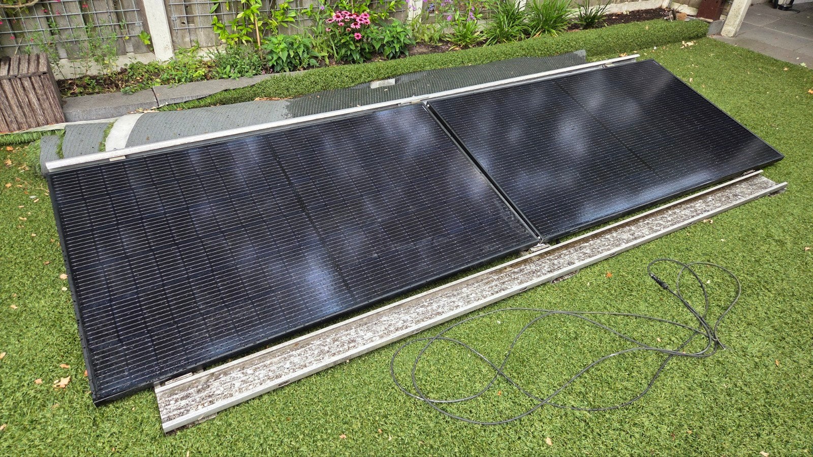 Longi Zonnepaneel LR4-60HPB-360M - 360Wp 2 stuks incl. frame, Ophalen, Gebruikt
