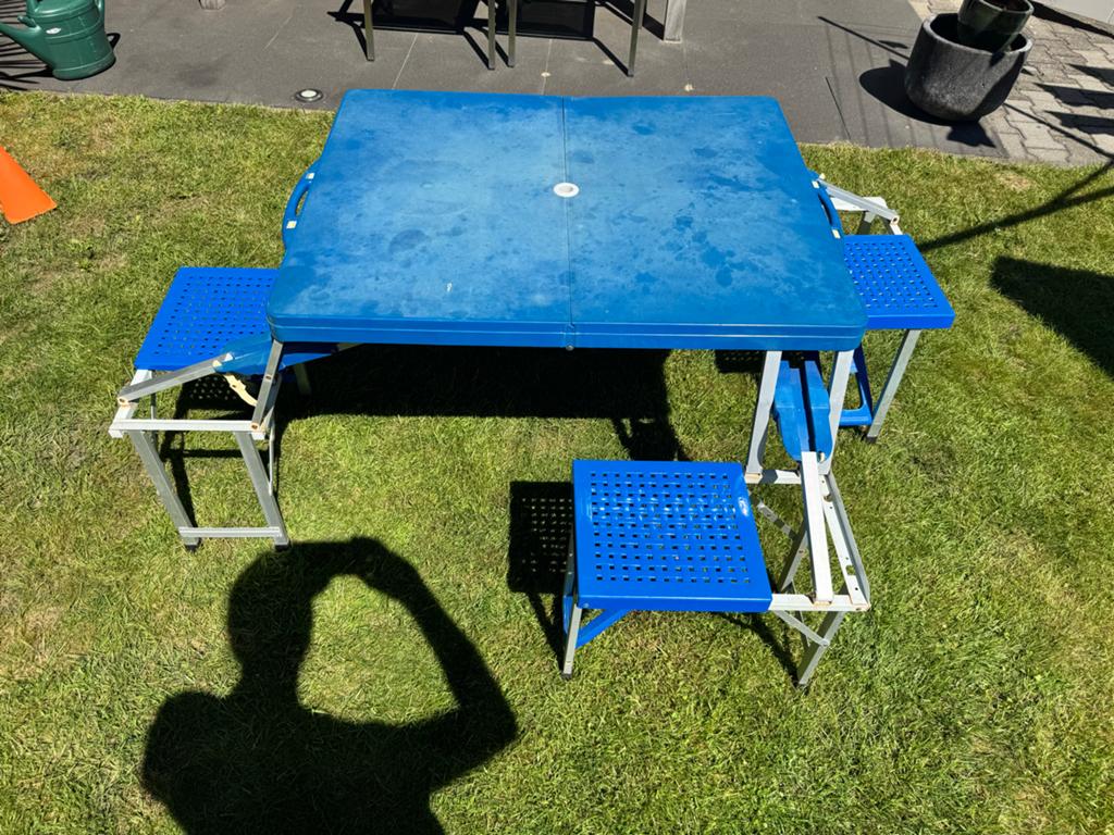Campingtafel met 4 zitjes - compact en draagbaar, Ophalen, Gebruikt, Campingtafel