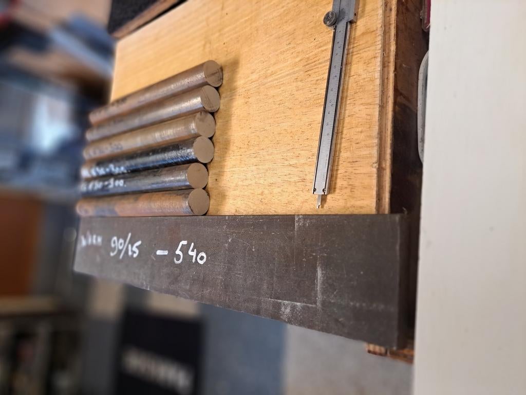 Staal, aluminium en messing voor de modelbouw, Ophalen, Zo goed als nieuw