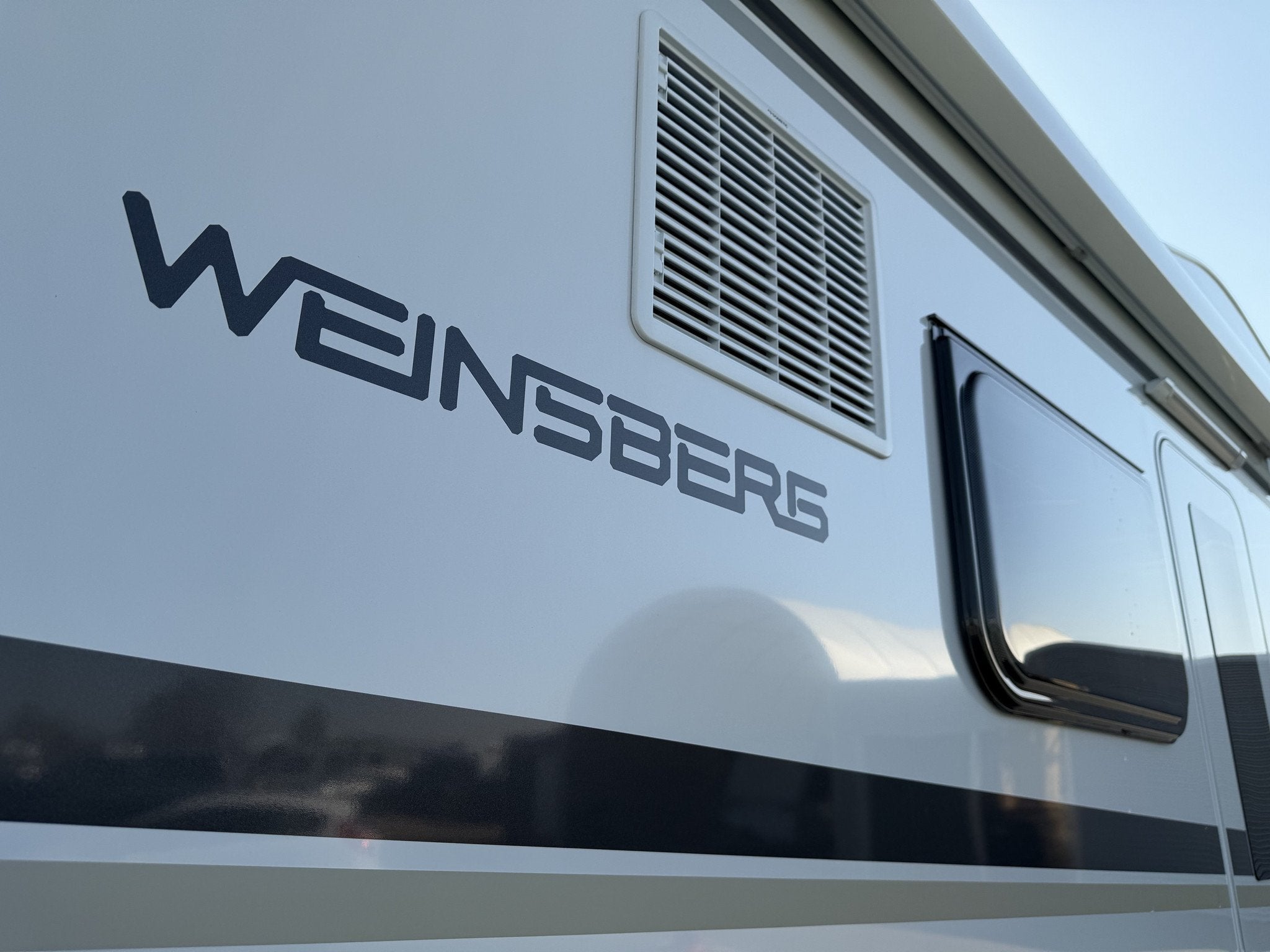 Weinsberg CaraHome 650 MEG (bj 2026), Automaat, Weinsberg, 6 tot 7 meter, Bedrijf