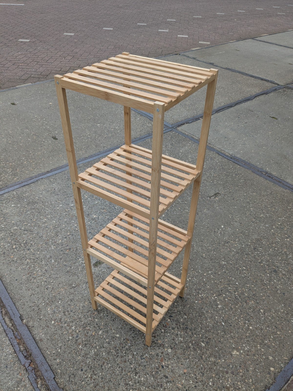 Bamboe handdoekenrek / opbergrek met 4 planken, Ophalen, Gebruikt