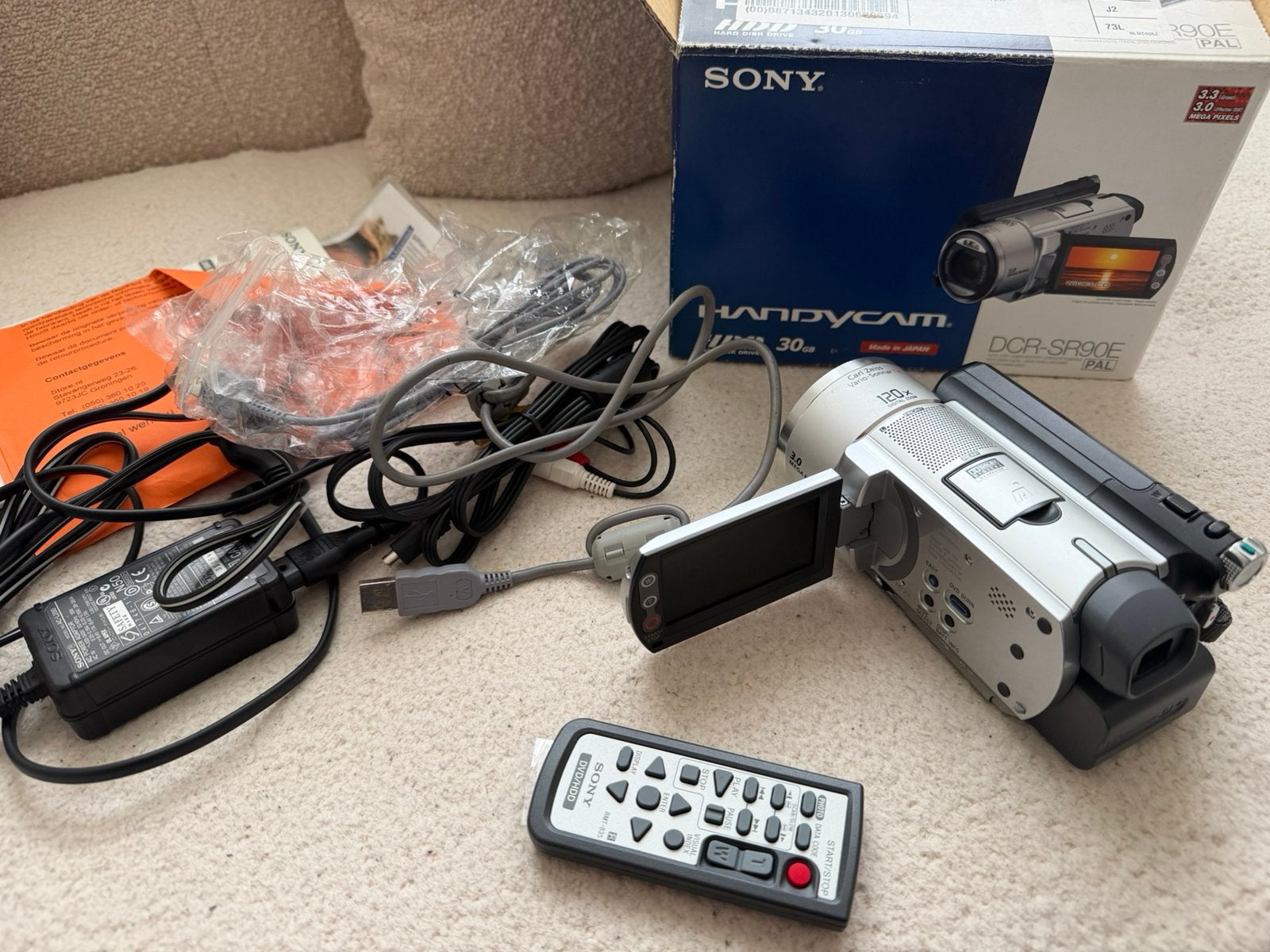 Sony Handycam DCR-SR90E - 30GB HDD Camcorder, Ophalen, Canon, 20x of meer, Zo goed als nieuw