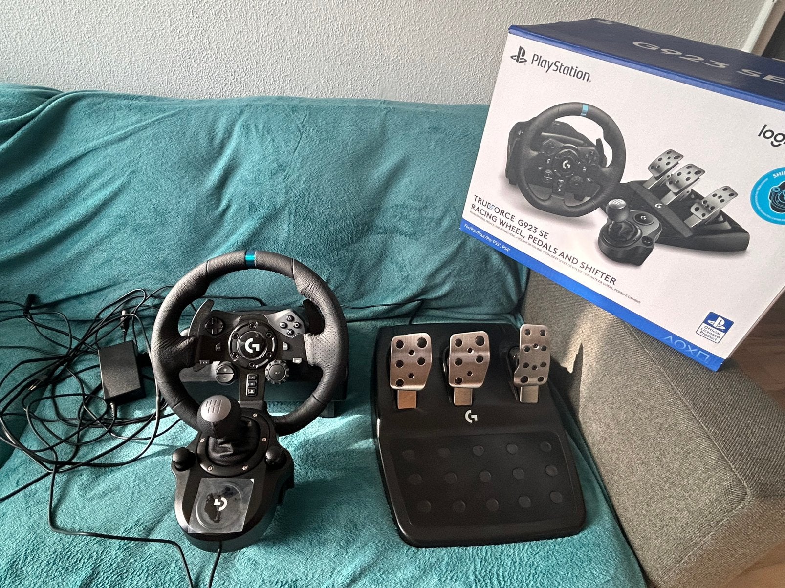 Logitech G923 SE Trueforce Racestuur + Pedalen + Shifter, Ophalen, Nieuw