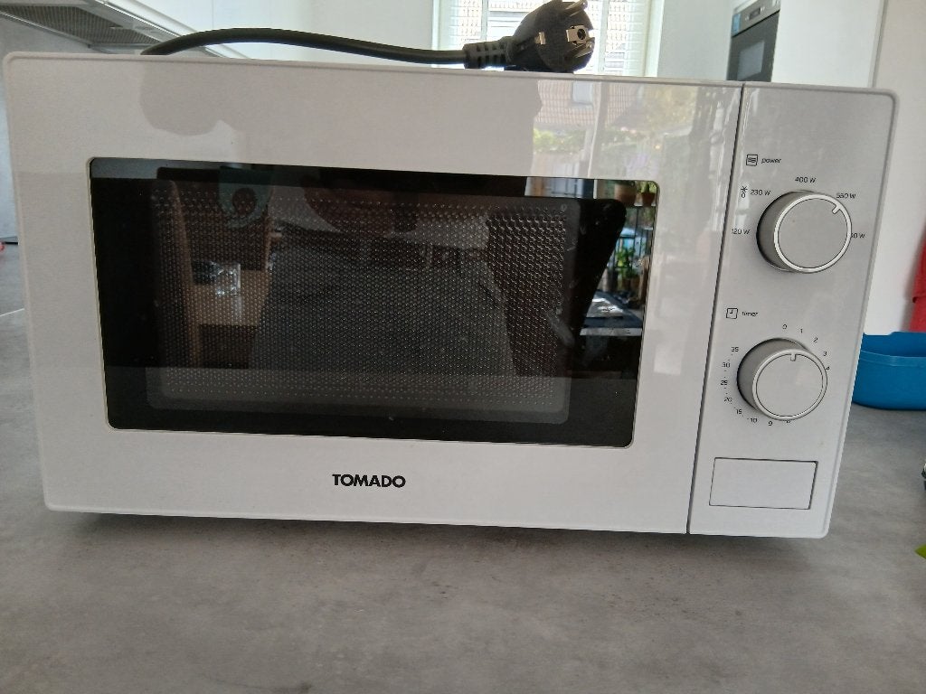 Tomado magnetron, Ophalen, Magnetron, Zo goed als nieuw, 45 tot 60 cm