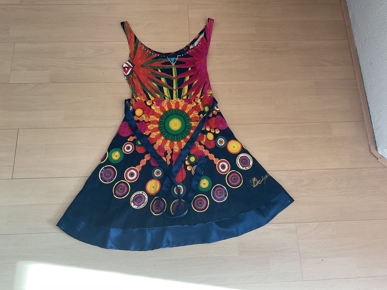 Mooie zonnige Desigual jurk maat S, Kleding | Dames, Meerkleurig, Ophalen of Verzenden, Zo goed als nieuw, Maat 36 (S)