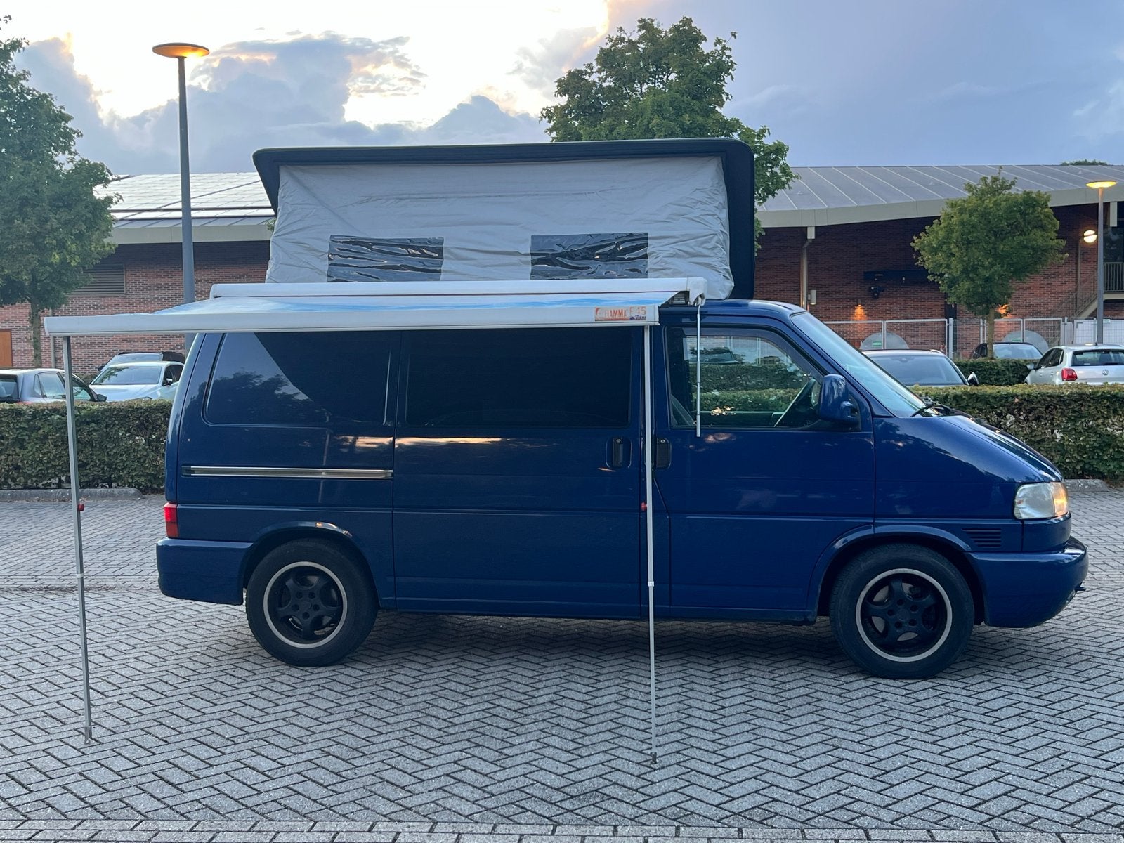 Volkswagen Transporter T4 km 301123 nap, Caravans en Kamperen, Campers, Tot en met 3, Particulier, Audio installatie, 4 tot 5 meter