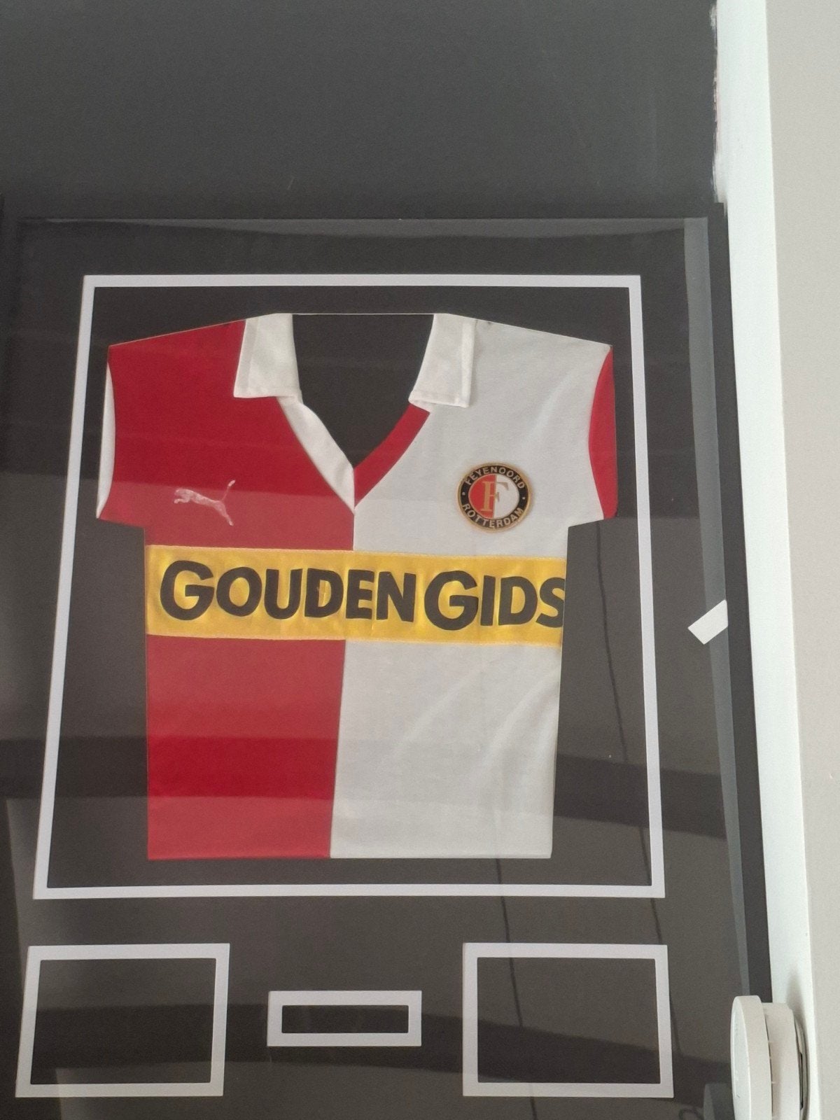 Ingelijst Feyenoord shirt - Gouden Gids 1983 maat M, Ophalen of Verzenden, Zo goed als nieuw, Feyenoord, Shirt