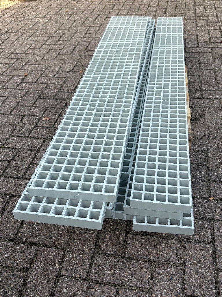 GVK kunststof gootroosters, Ophalen, Nieuw