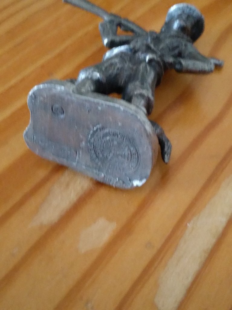 tin jager met hond oude ambachten 8 cm hoog, Antiek en Kunst, Ophalen of Verzenden