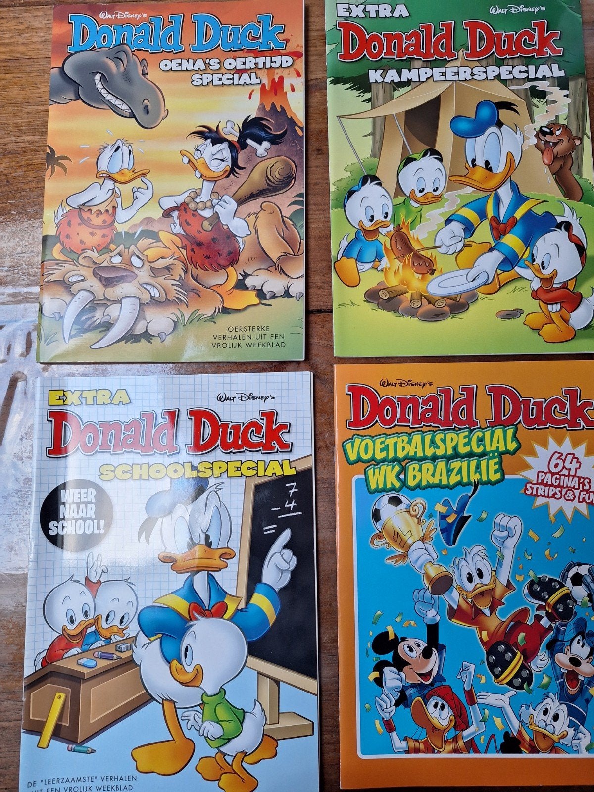 Extra Donald Duck Specials te koop, Meerdere comics, Ophalen, Zo goed als nieuw, Europa
