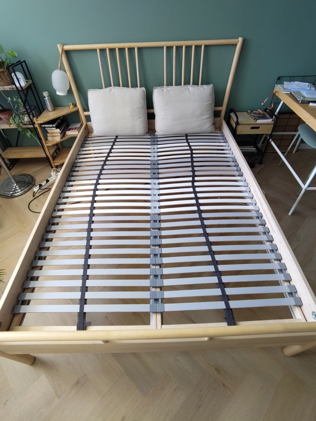 Bedframe en lattenbodems 140cm, Ophalen, Tweepersoons, 140 cm, Zo goed als nieuw