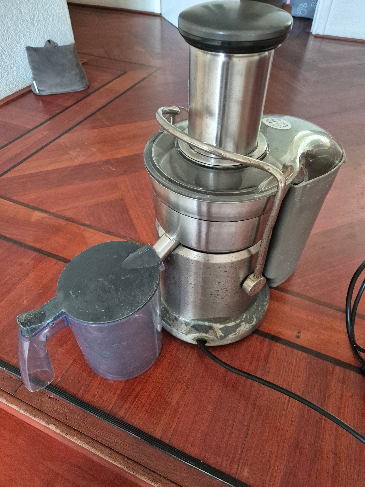 Solis Pro RVS Sapcentrifuge - Krachtig en Snel, 1 tot 2 liter, Ophalen of Verzenden, Gebruikt