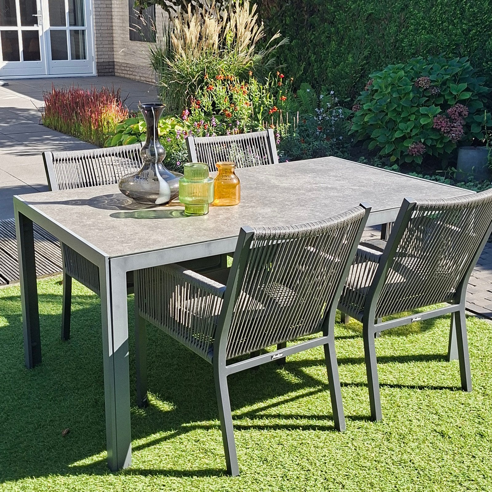 Mooie tuinset tafel van Life Style, stoelen van Manifesto., Ophalen, 4 zitplaatsen, Gebruikt, Aluminium