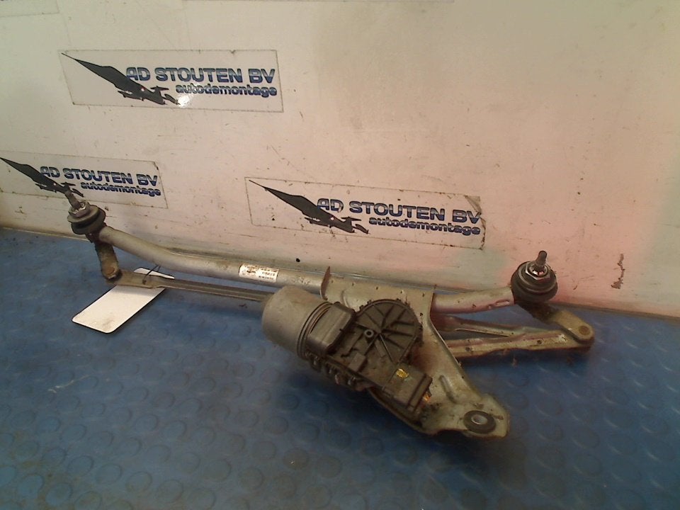 Ruitenwisser Mech + Motor Dacia Sandero I (BS) 0390241544, Dacia, Gebruikt, Renault Deutschland AG, Peter-Huppertz-Straße 5, Köln 51063, , Duitsland