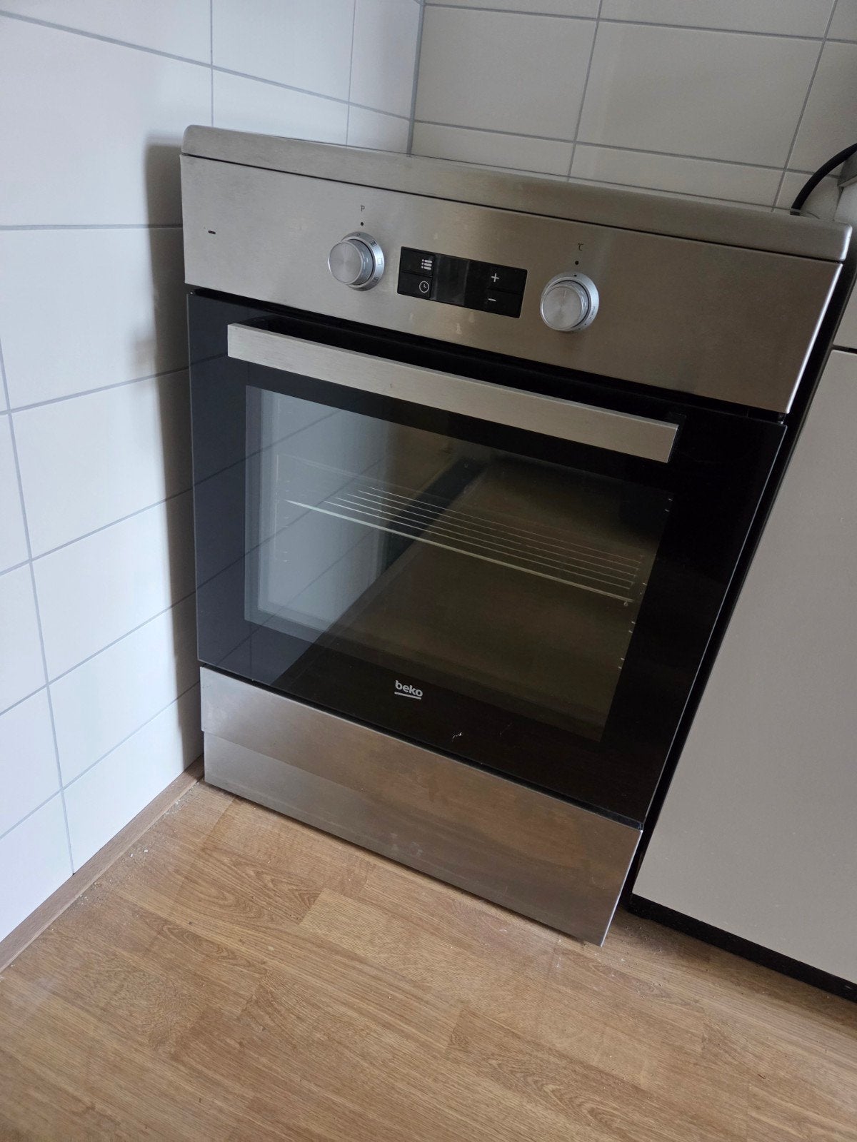 Beko FSM89302GXS fornuis met inductie kookplaat, Ophalen, Zo goed als nieuw, Vrijstaand
