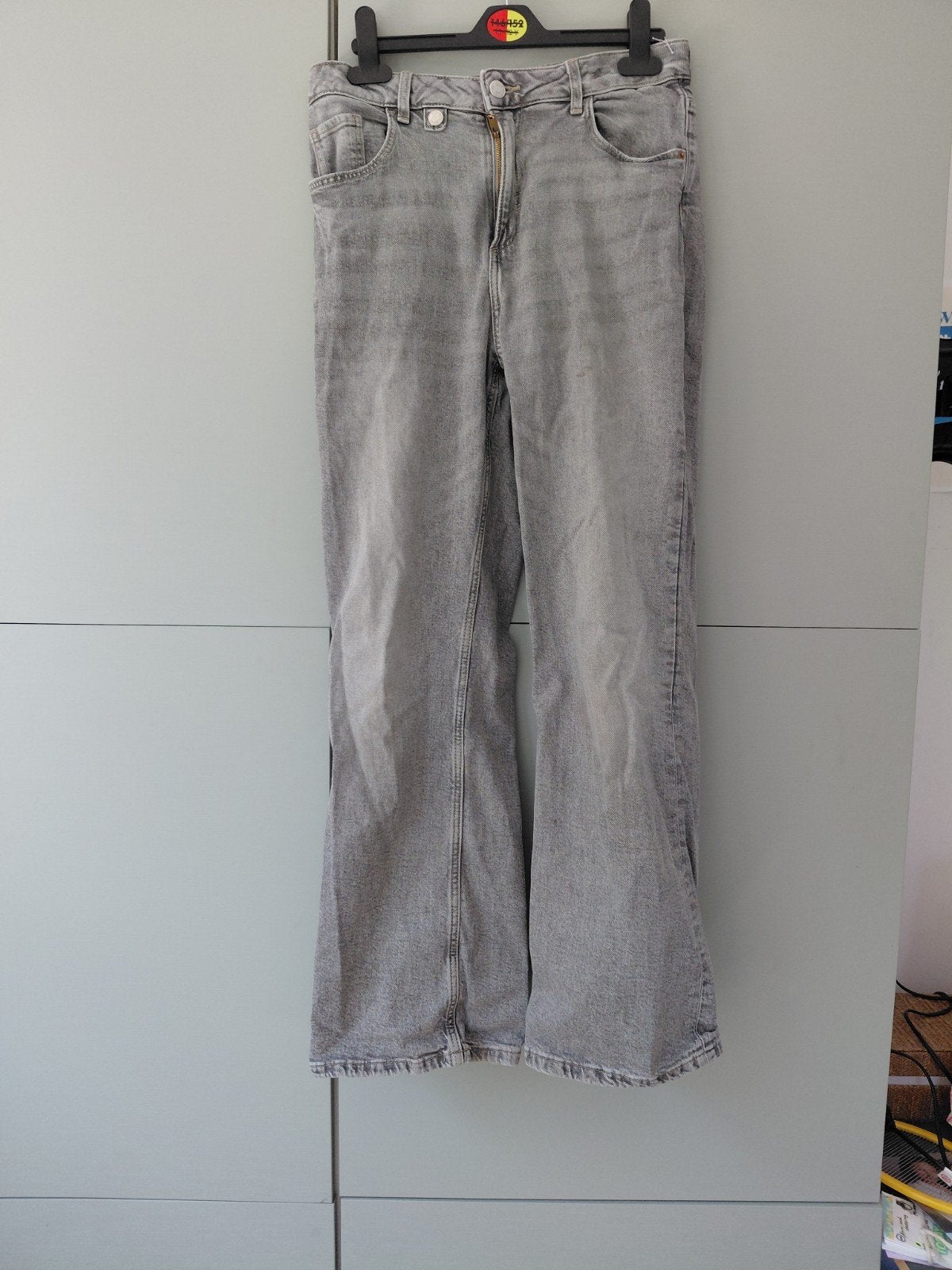 H&M Baggy Adjustable Jeans - Grijs, Kleding | Dames, H&M, Verzenden, Zo goed als nieuw, W28 - W29 (confectie 36)