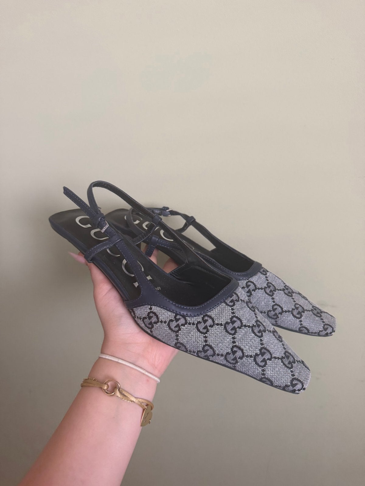 Gucci Hakken met GG-patroon - Maat 40, Ophalen of Verzenden, Gedragen, Zwart, Pumps