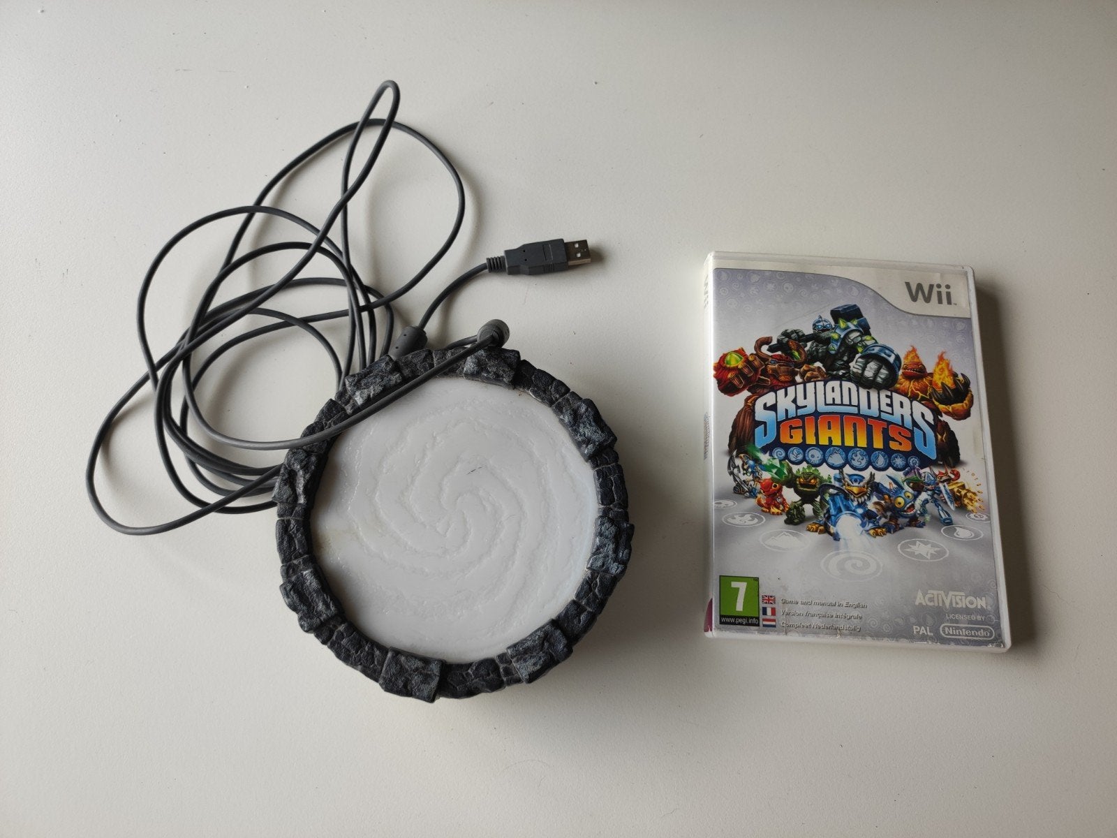 Skylanders Giants Wii met Portal of Power, Ophalen of Verzenden, Zo goed als nieuw, Avontuur en Actie, Vanaf 7 jaar