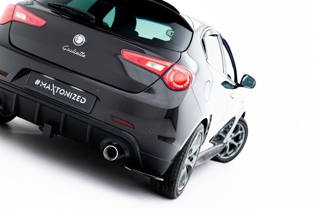 Maxton Design Alfa Romeo Giulietta Zender Rear Side Splitter