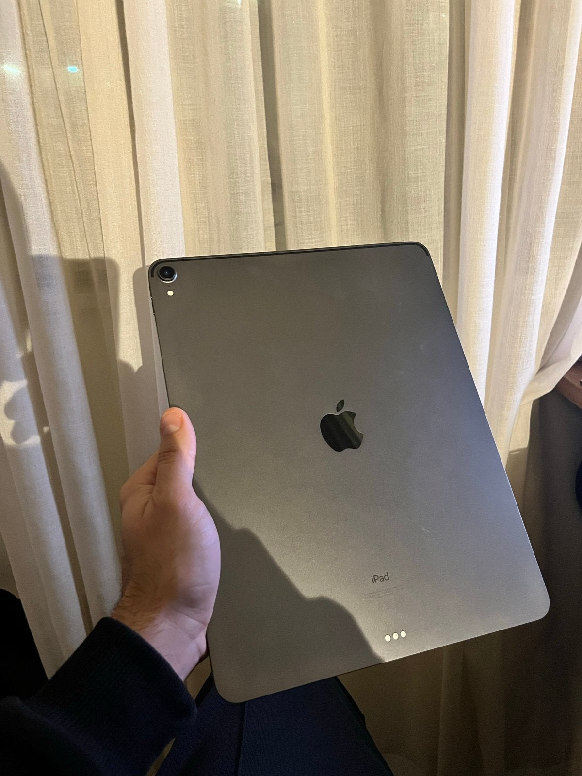 Foto 3 van Apple iPad Pro 12.9 inch 256GB (3e generatie) - Z.G.A.N.