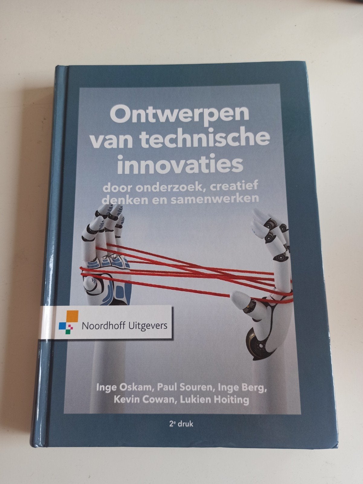 Ontwerpen van technische innovaties, Kevin Cowan; Lukien Hoiting; Inge Oskam; Paul Souren; Inge Berg, Ophalen of Verzenden, Zo goed als nieuw