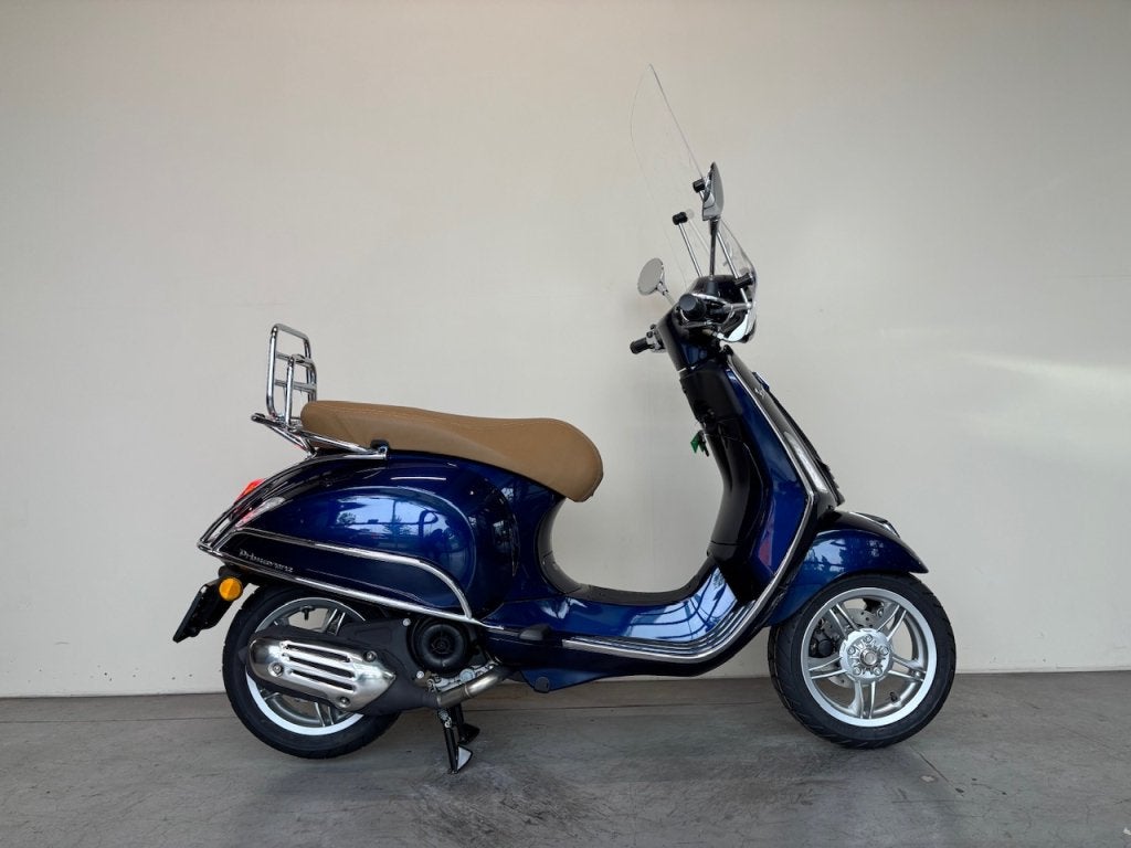 Vespa Primavera Deep Blue (donker blauw) NIEUW 0 KM, Niet ingevuld, Maximaal 45 km/u, Niet ingevuld, Nieuw