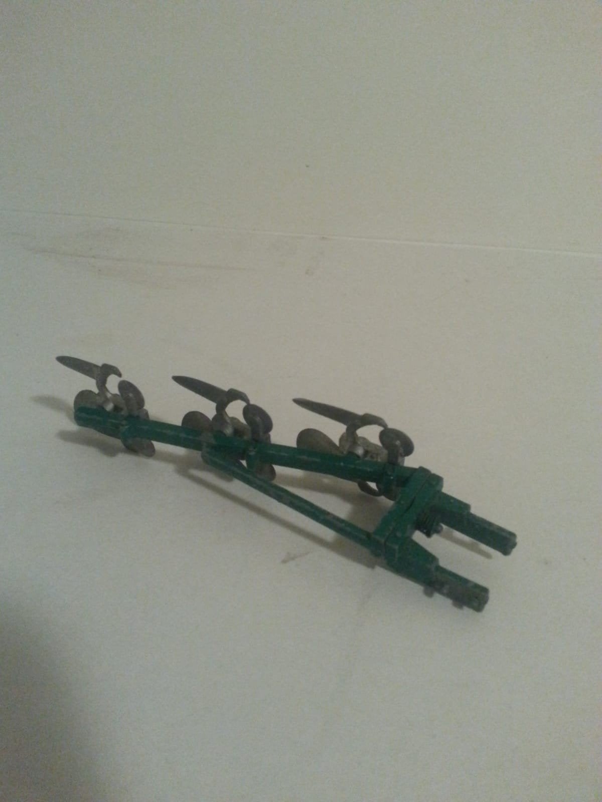 Britains ploeg, Ophalen of Verzenden, Gebruikt, Tractor of Landbouw, Britains
