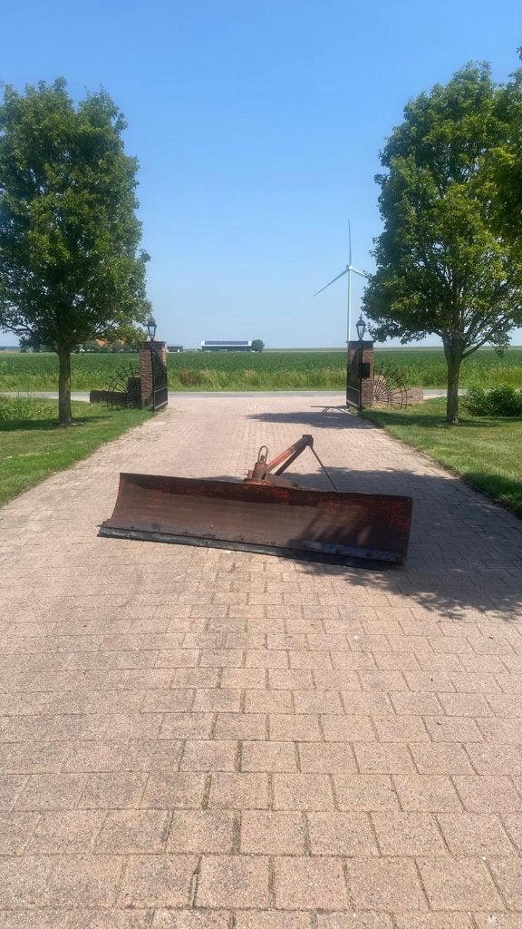 Grondschuif/ Egalisatieschuif/ kilverbord - verstelbaar, Ophalen