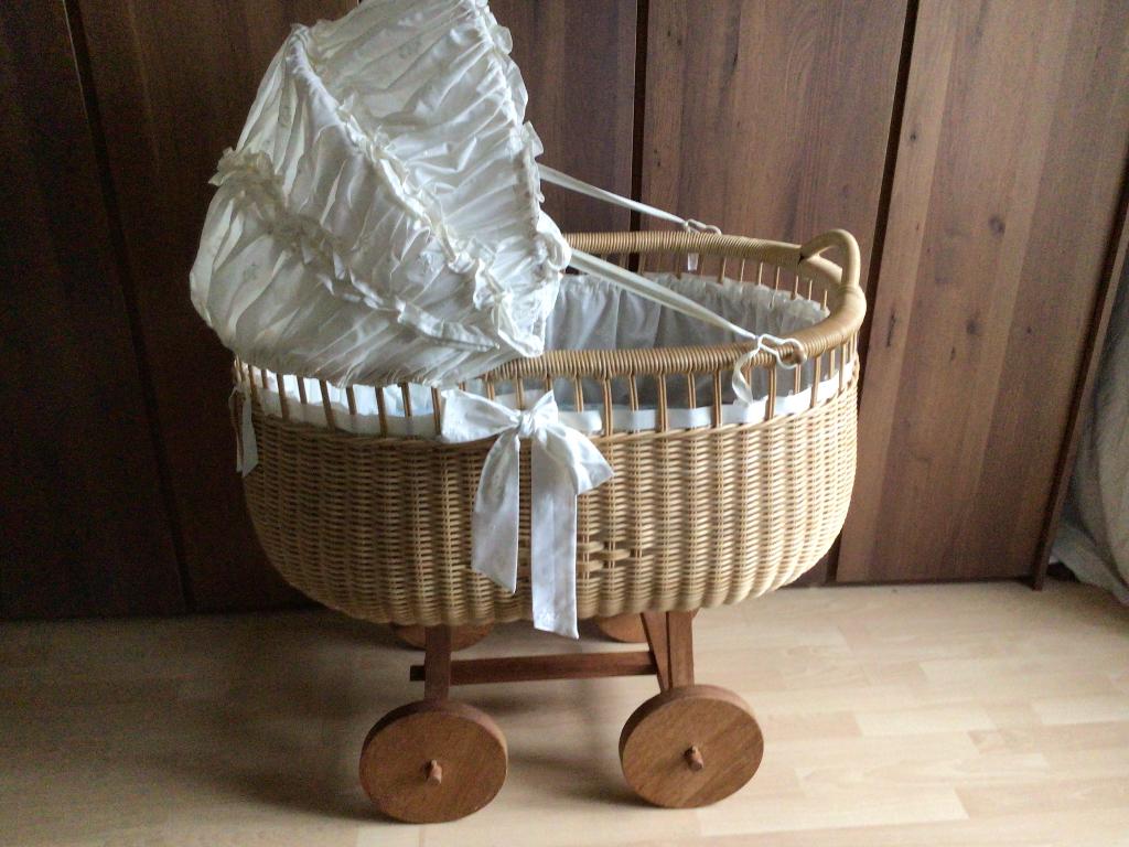 Rotan wieg., Kinderen en Baby's, Ophalen, Gebruikt, Minder dan 140 cm, Matras