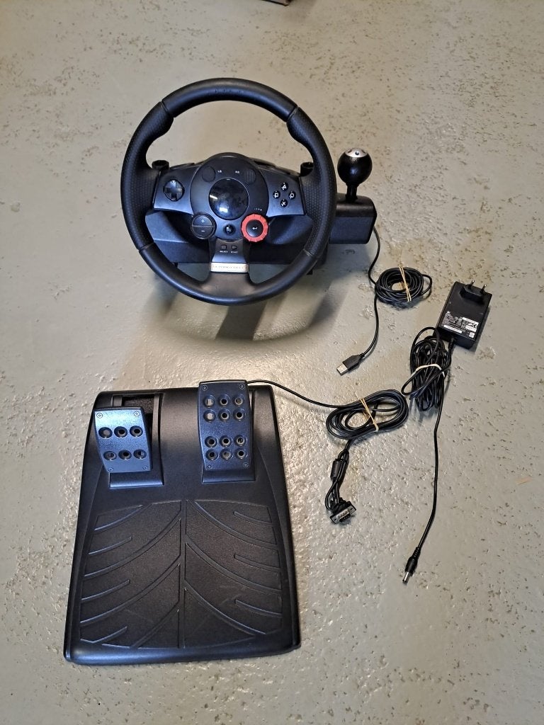 Racestuur Logitech Driving Force GT, Racestuur, Gebruikt, Force feedback, Ophalen of Verzenden