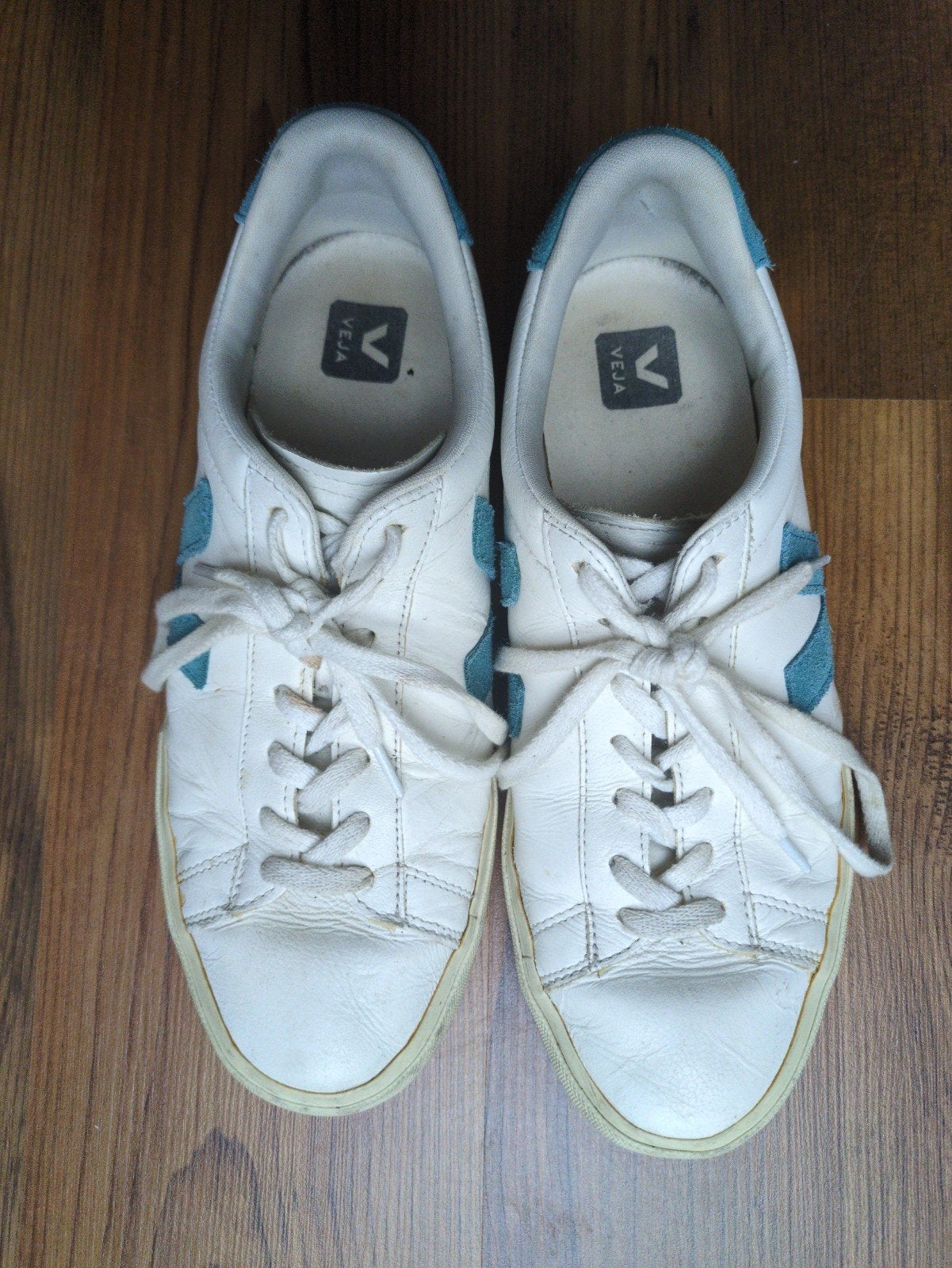 Veja sneakers wit met blauw, maat 44, Kleding | Dames, Wit, Veja, Ophalen of Verzenden, Sneakers of Gympen