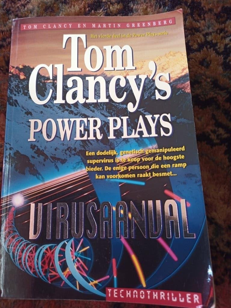 Tom Clancy - Virusaanval, Ophalen of Verzenden, Gelezen, Tom Clancy; Martin Greenberg