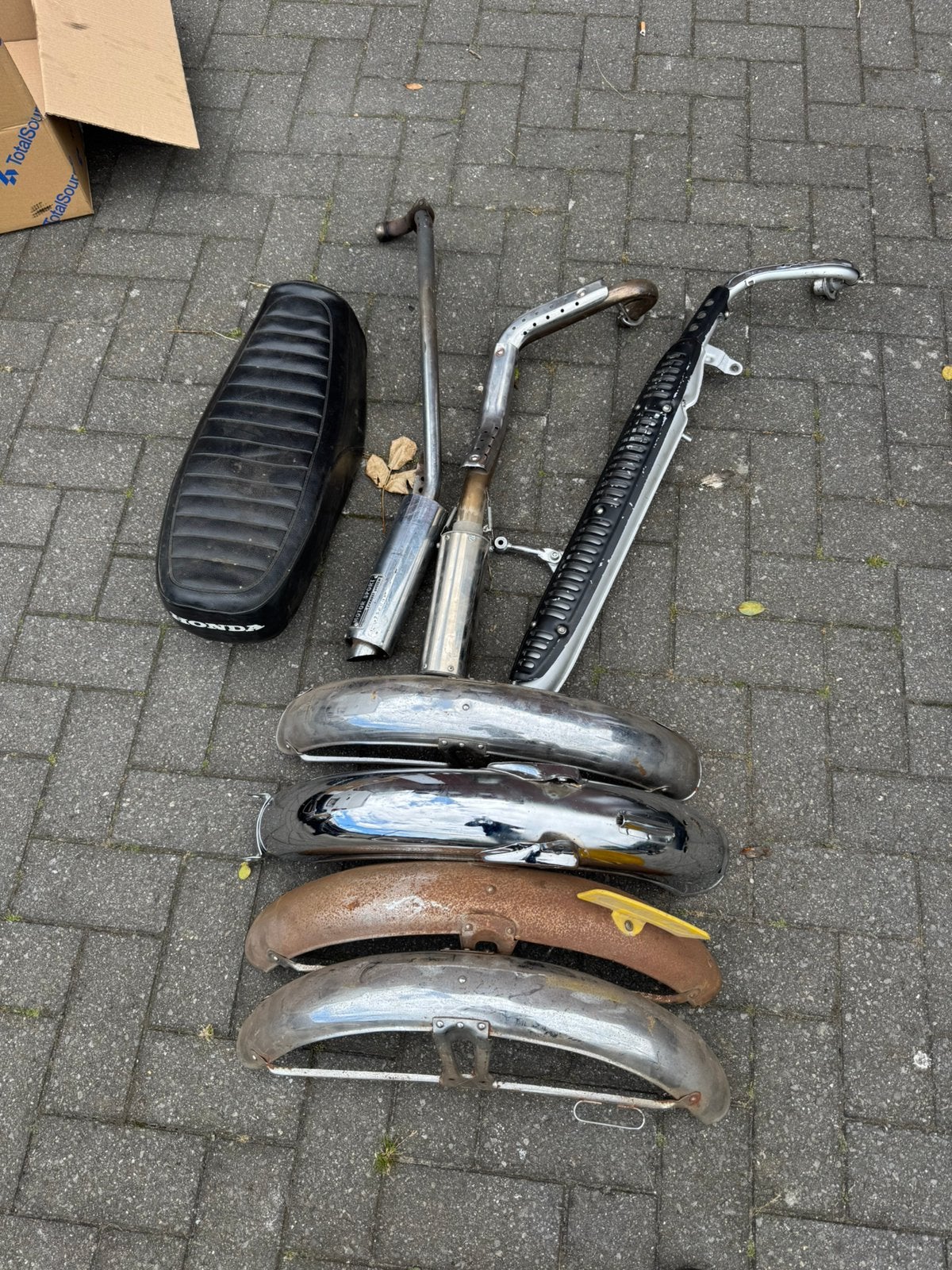 Lot repro honda ss50, Fietsen en Brommers, Ophalen, Overige merken