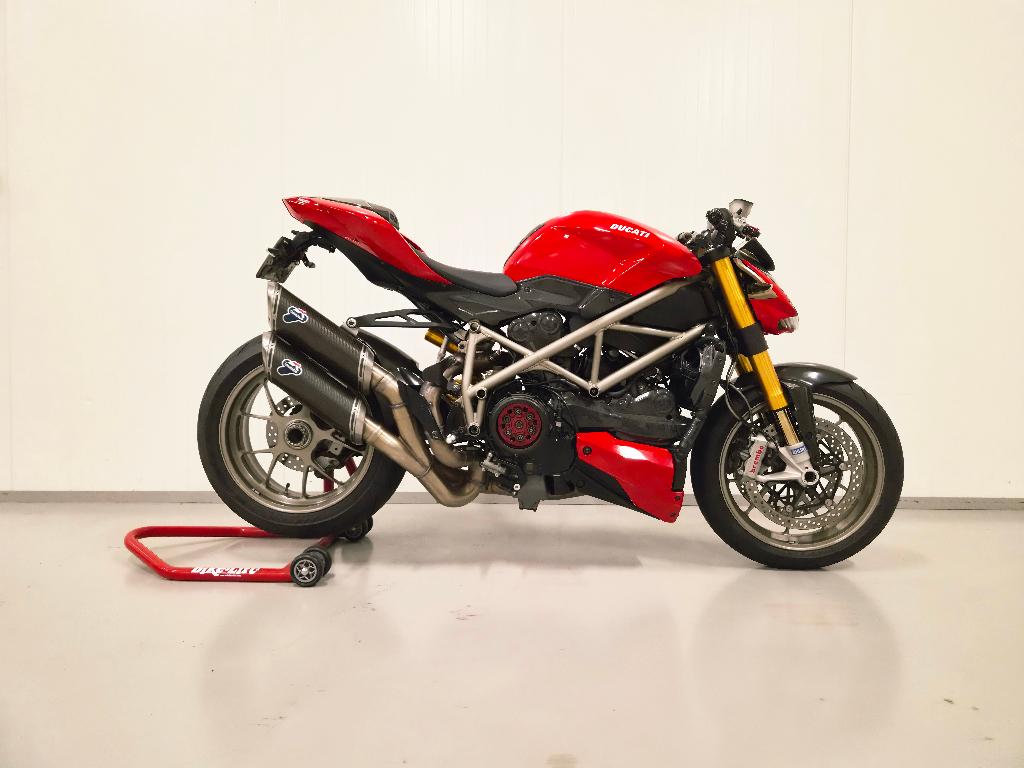 Ducati Streetfighter 1098 S Full 70mm Termignoni + Carbon, 2 cilinders, 1098 cc, Motorrijbewijs A, Bedrijf