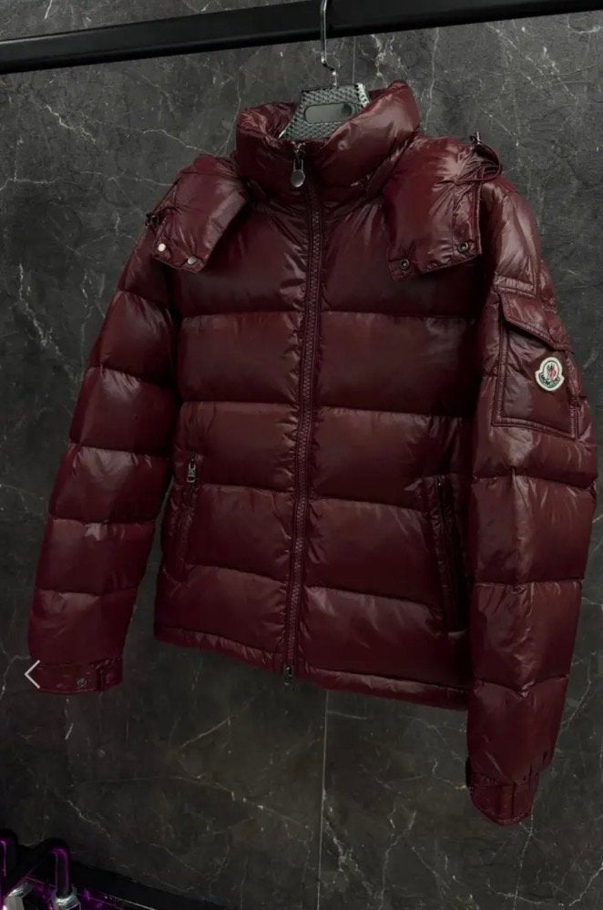 Moncler winterjas maat S, Ophalen of Verzenden, Nieuw, Maat 46 (S) of kleiner, Rood