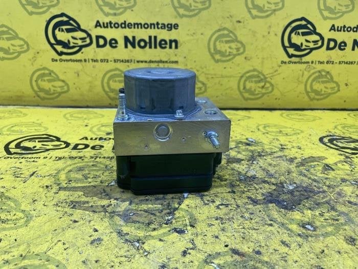 ABS Pomp van een Renault Zoe, Gebruikt, -, Renault, -
