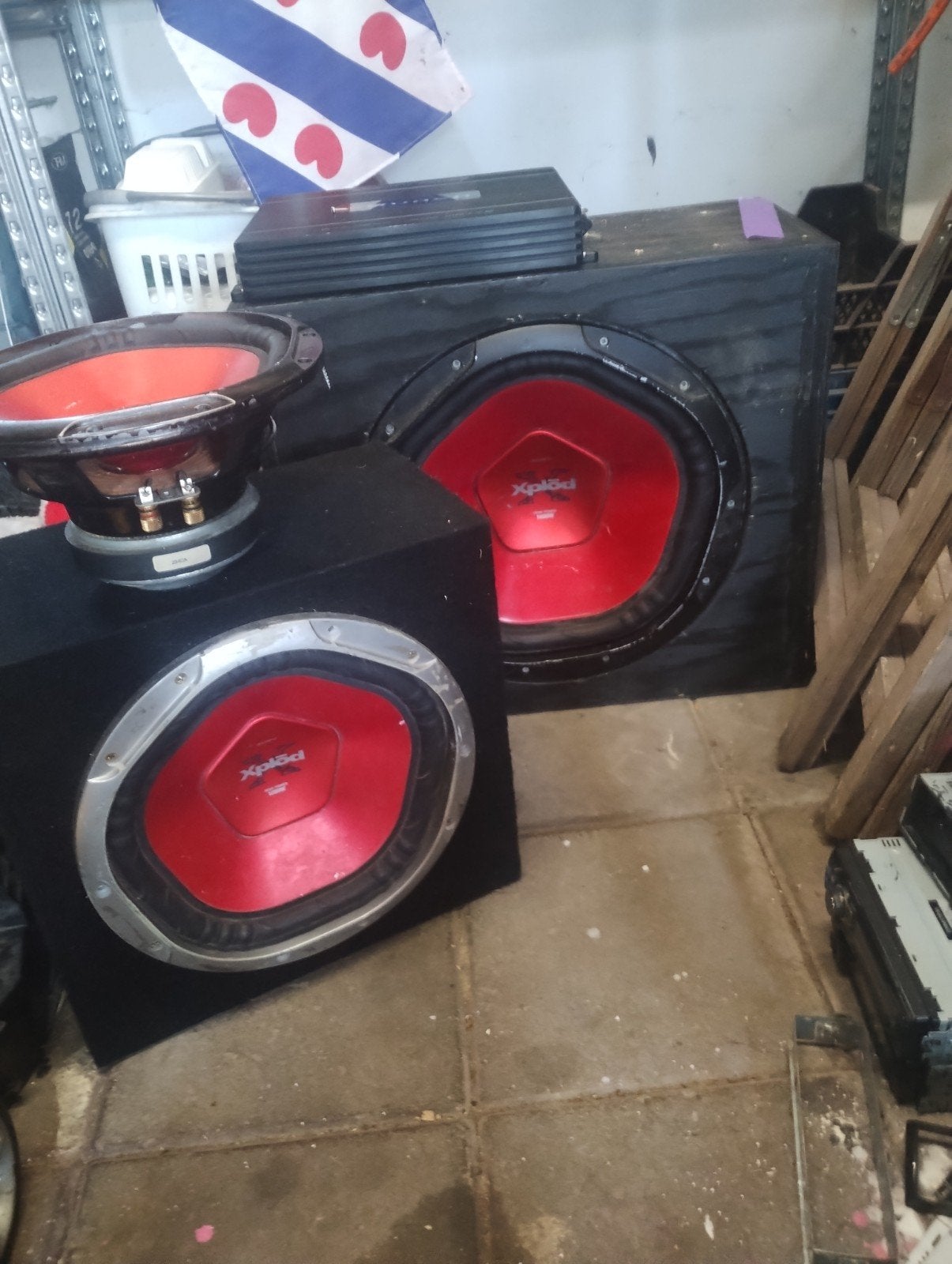 subwoofers, Ophalen